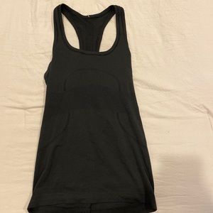 Size 6 black lululemon swiftly tech racerback